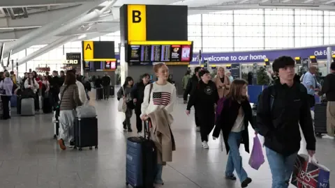 London Heathrow One of Multiple Air Hubs Hit by Cyber-Attack on Passenger Processing Software