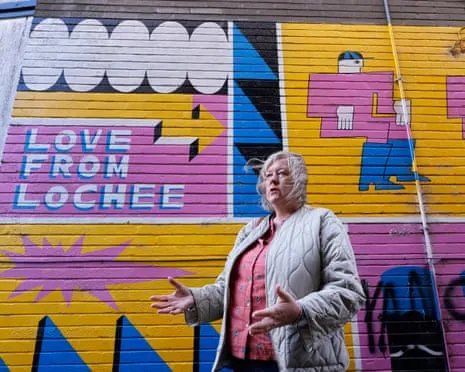 This Dundee Community Declines Elon Musk's Provocations, Upholding Community Spirit Instead