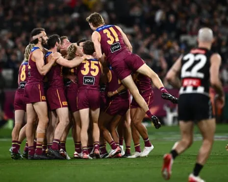 The Lions Crush The Magpies to Earn Grand Final Battle Against The Cats